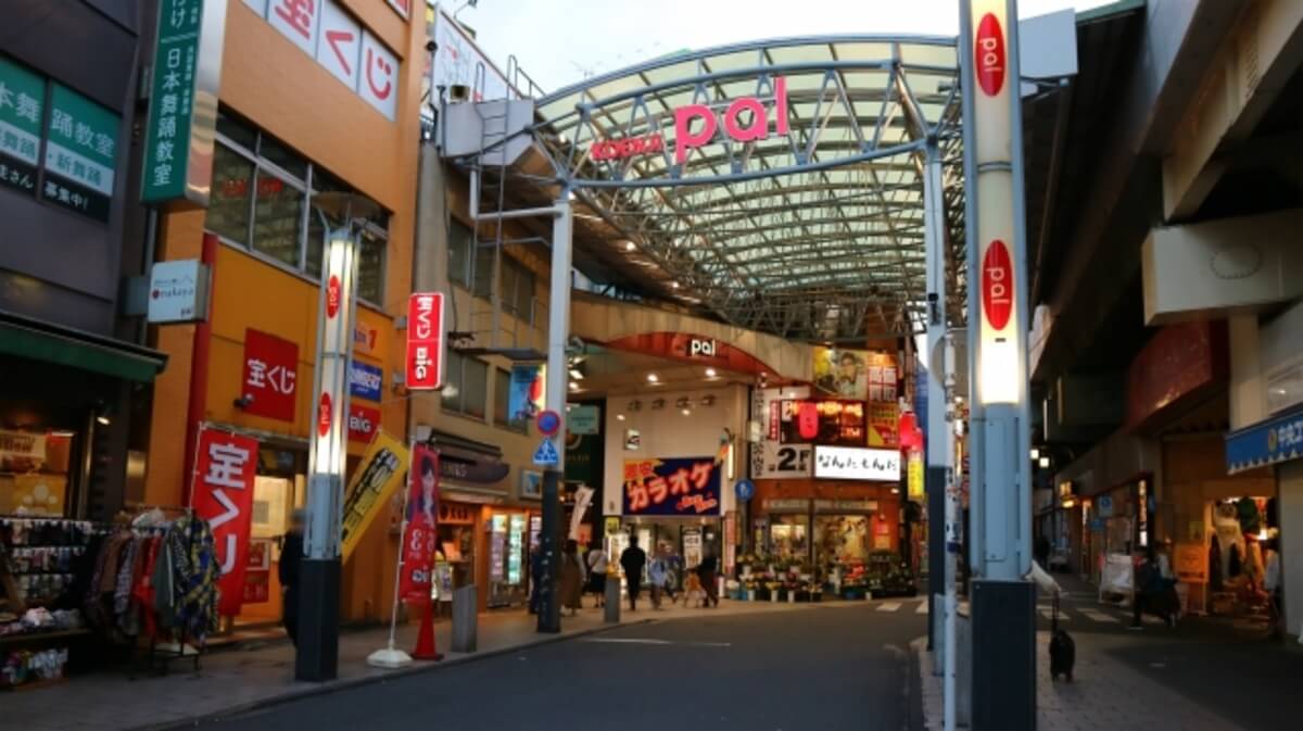 高円寺pal商店街の入口